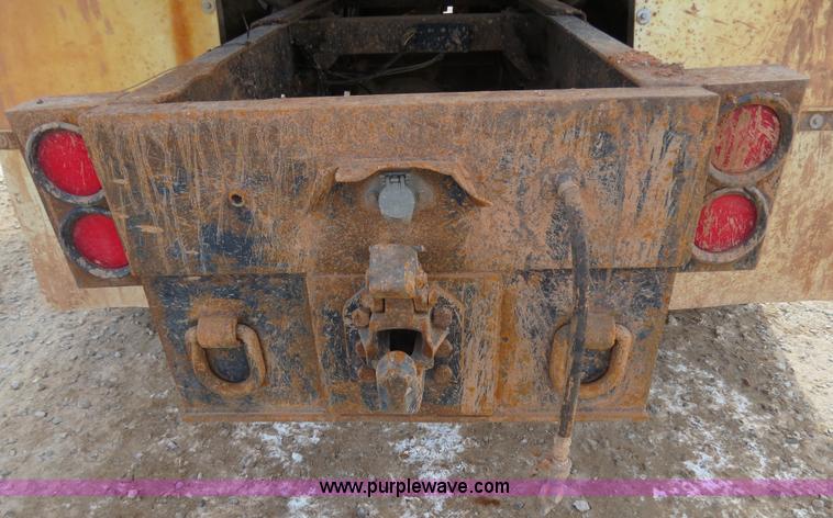 image for item B4549 1994 Peterbilt 377 spreader truck