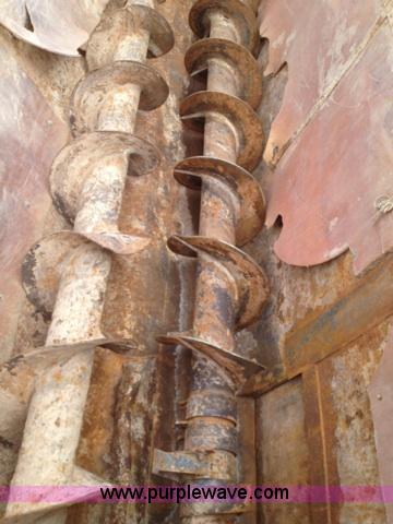 image for item B4549 1994 Peterbilt 377 spreader truck