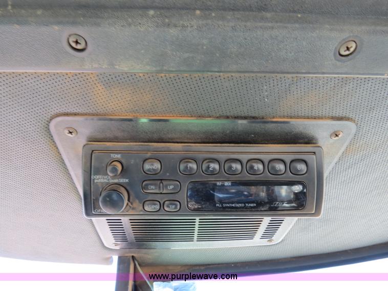 image for item B4563 1978 John Deere 4440 tractor