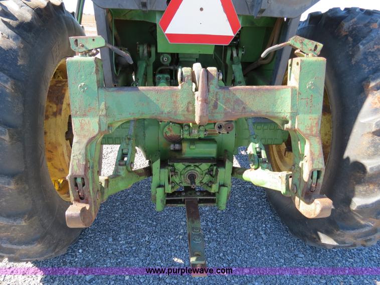 image for item B4563 1978 John Deere 4440 tractor