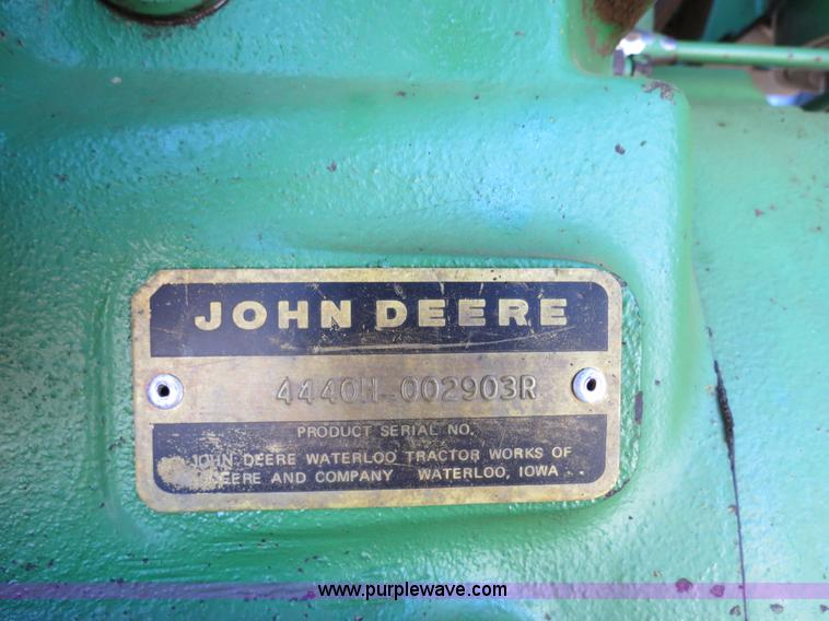 image for item B4563 1978 John Deere 4440 tractor