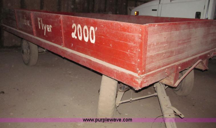image for item B5307 Radio Flyer 2000 pull type wagon
