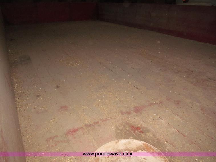 image for item B5307 Radio Flyer 2000 pull type wagon