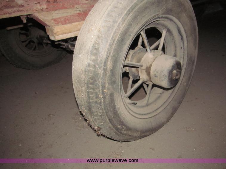 image for item B5307 Radio Flyer 2000 pull type wagon