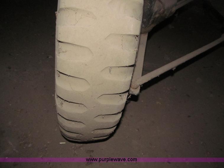 image for item B5307 Radio Flyer 2000 pull type wagon