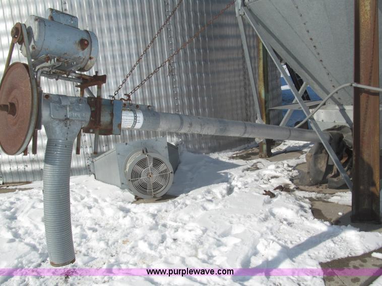 image for item B5308 Circle 10 ton bulk tank