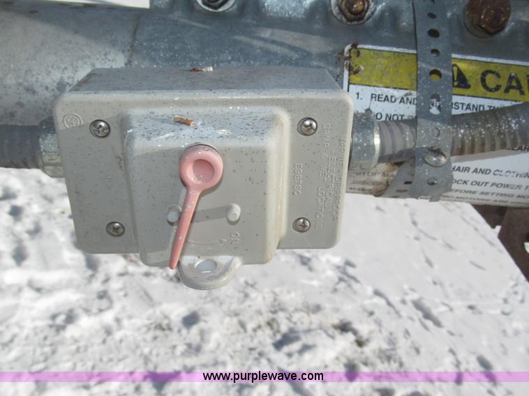 image for item B5308 Circle 10 ton bulk tank