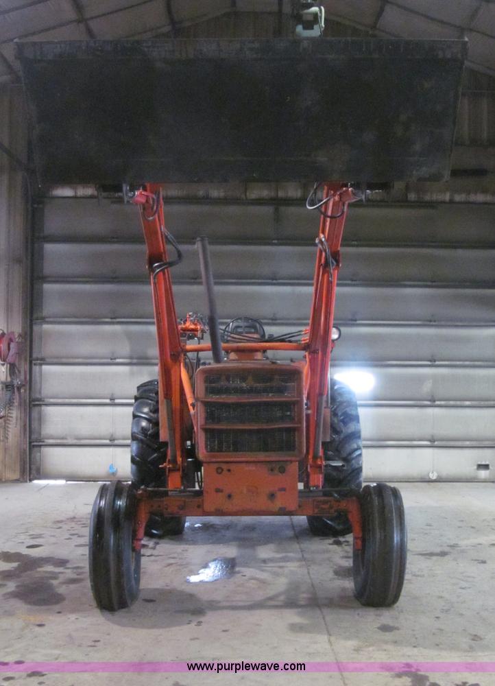 image for item B5318 1965 Allis-Chalmers 190XT row crop tractor