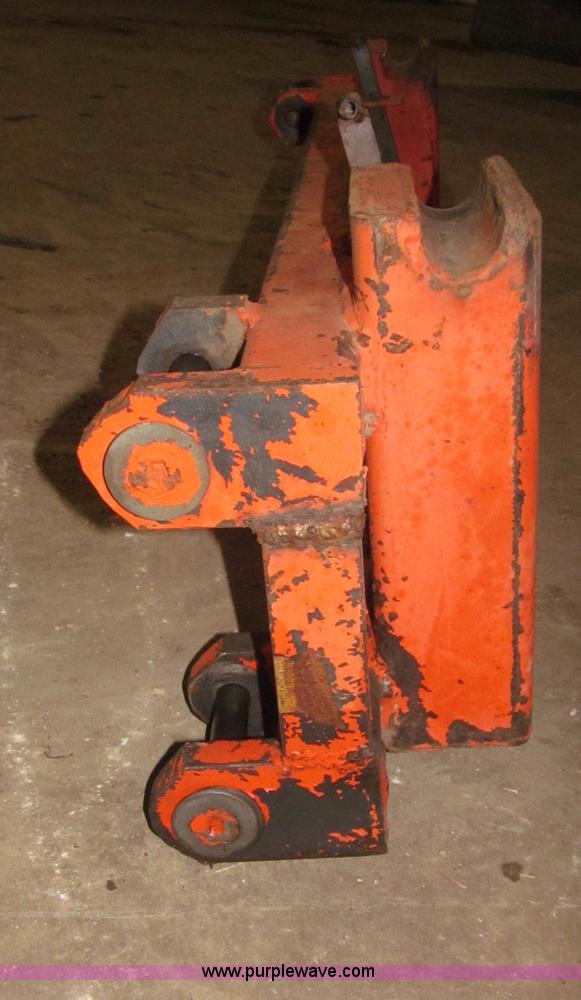 image for item B5318 1965 Allis-Chalmers 190XT row crop tractor