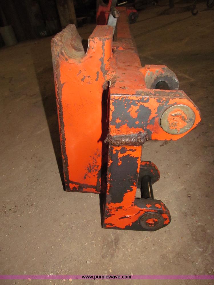 image for item B5318 1965 Allis-Chalmers 190XT row crop tractor