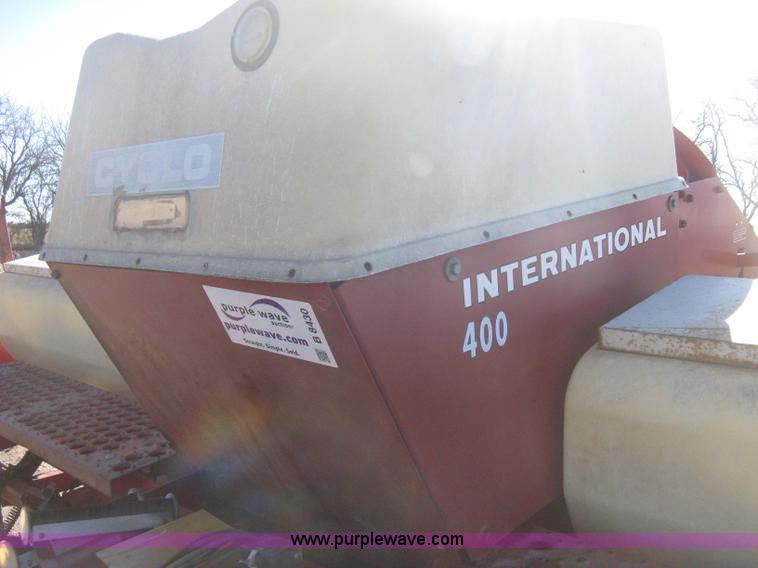 image for item B8430 International 400 Cyclo planter