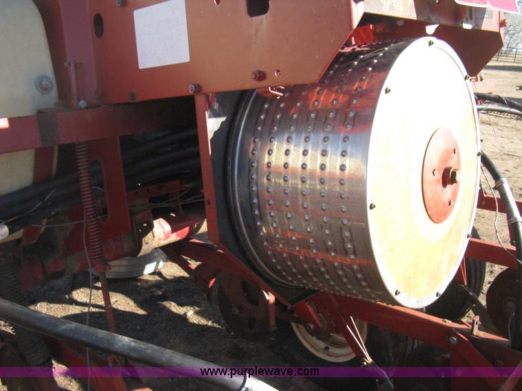 image for item B8430 International 400 Cyclo planter