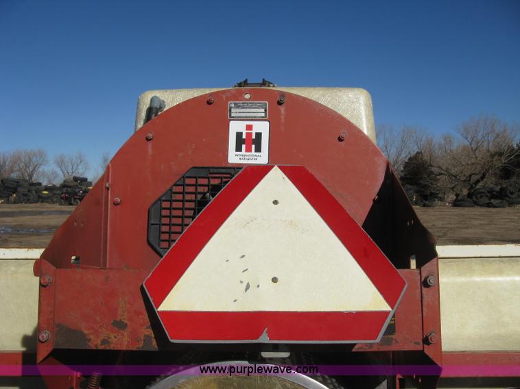 image for item B8430 International 400 Cyclo planter