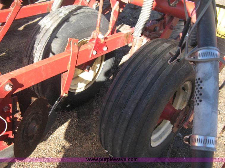 image for item B8430 International 400 Cyclo planter