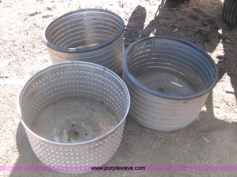 image for item B8430 International 400 Cyclo planter