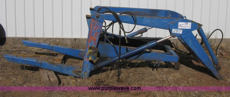 image for item B8442 Ford 727 loader