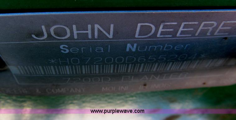 image for item C3597 John Deere 7200 Conservation Max Emerge planter
