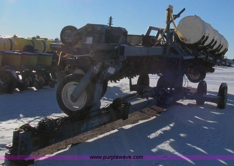 image for item C3598 Kinze Twin-Line planter