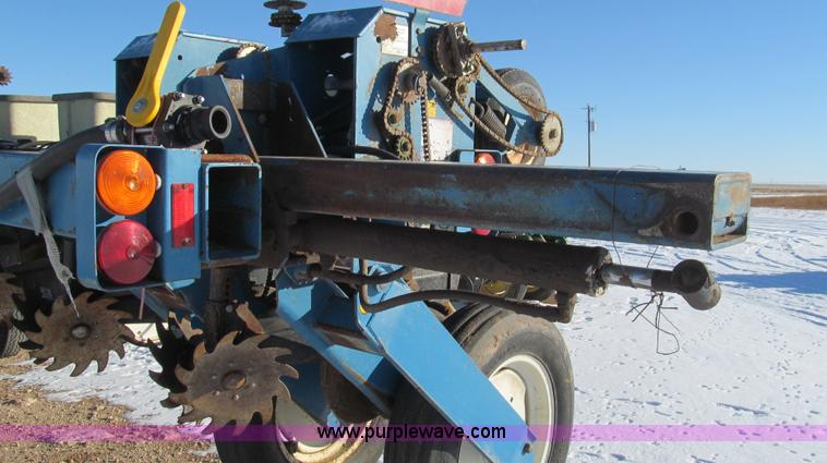 image for item C3598 Kinze Twin-Line planter