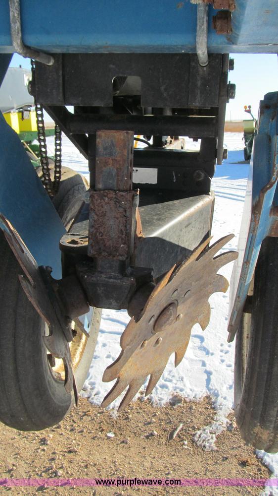 image for item C3598 Kinze Twin-Line planter