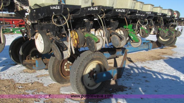 image for item C3598 Kinze Twin-Line planter