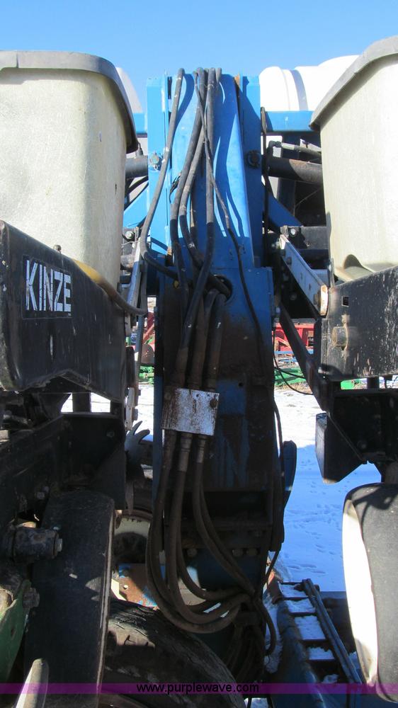 image for item C3598 Kinze Twin-Line planter