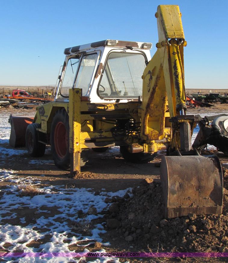 image for item C3602 JCB backhoe