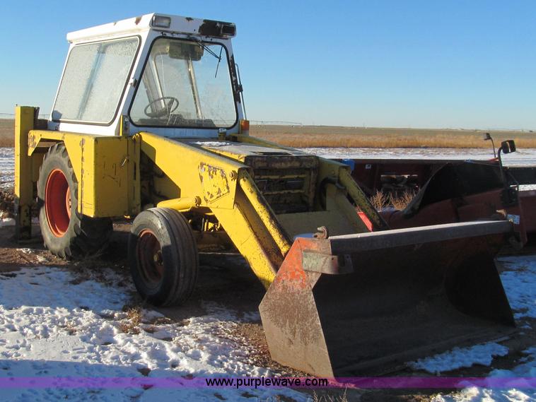 image for item C3602 JCB backhoe