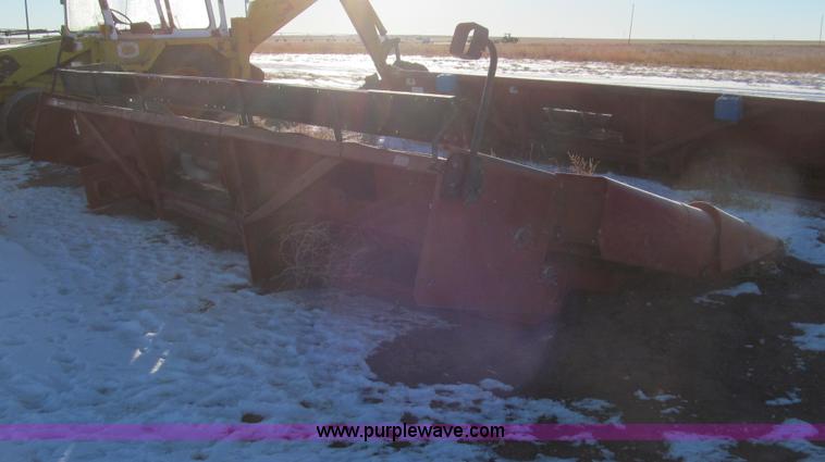 image for item C3603 1998 Case IH 1083 corn header