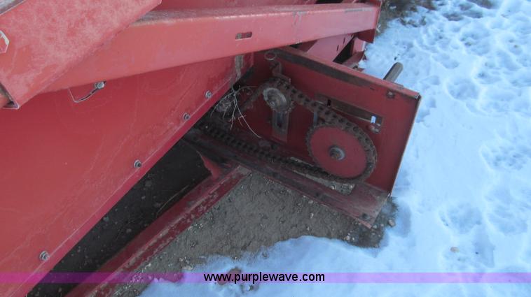 image for item C3603 1998 Case IH 1083 corn header