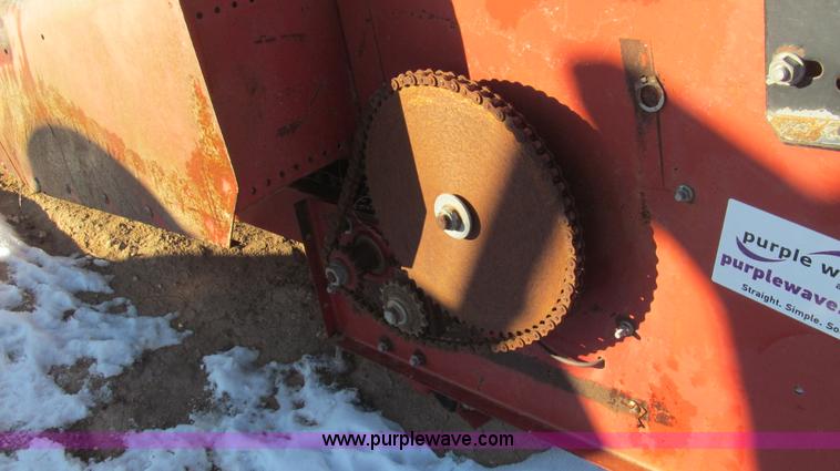 image for item C3604 Case IH 1083 corn header