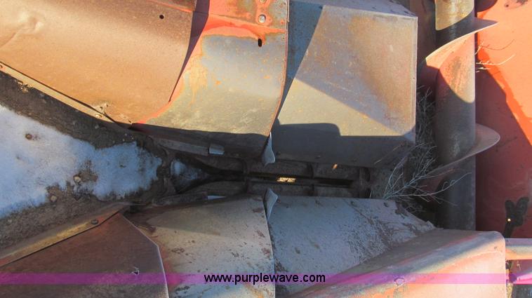 image for item C3604 Case IH 1083 corn header