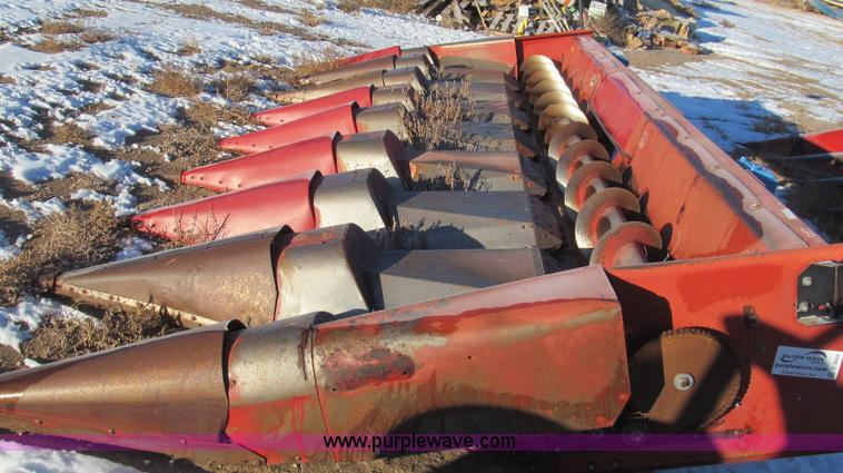 image for item C3604 Case IH 1083 corn header