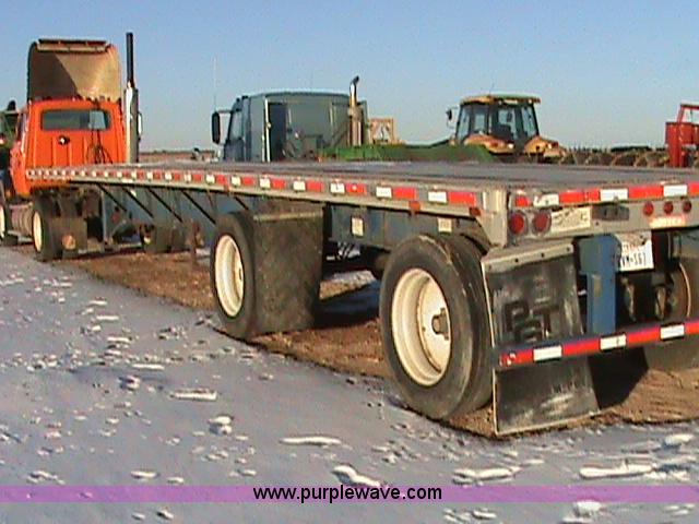 image for item C3606 2000 Dorsey 45' flatbed trailer