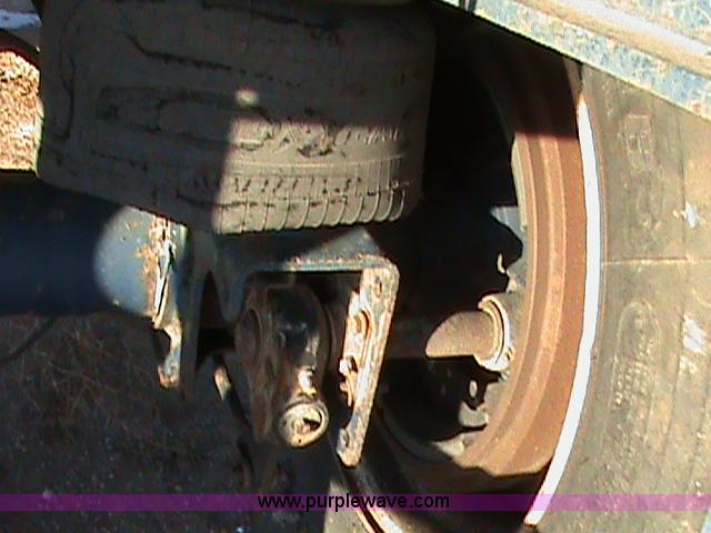 image for item C3606 2000 Dorsey 45' flatbed trailer