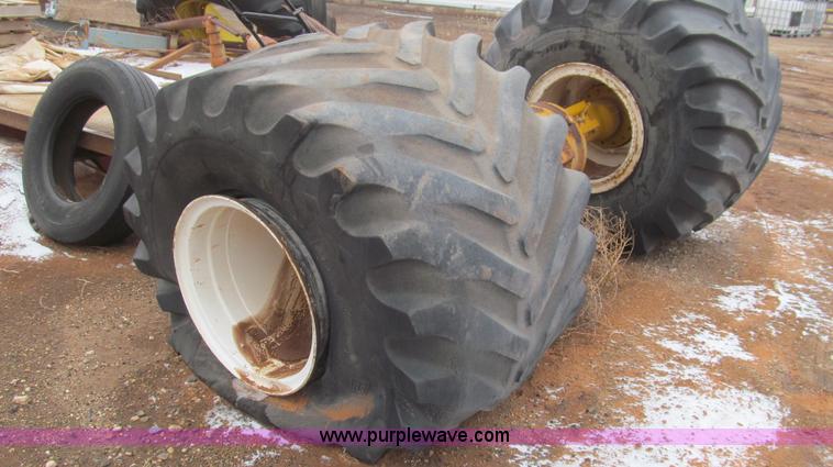 image for item C3611 John Deere Teammate II rear end