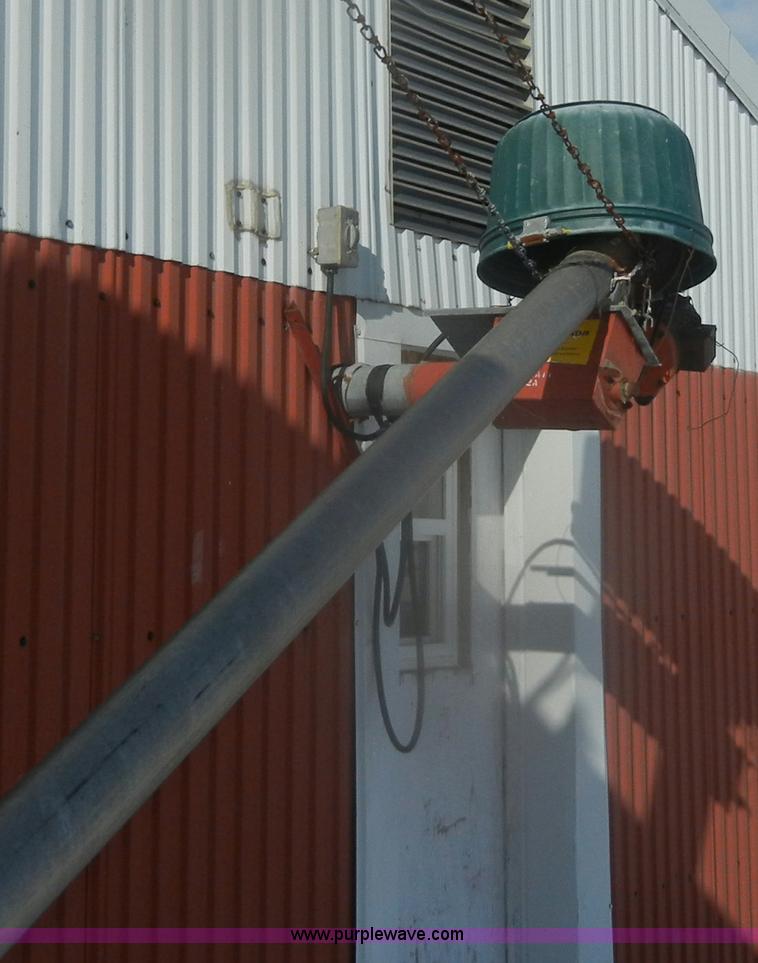 image for item D4558 Pax bulk grain bin