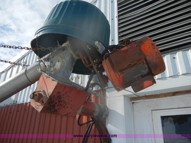 image for item D4558 Pax bulk grain bin