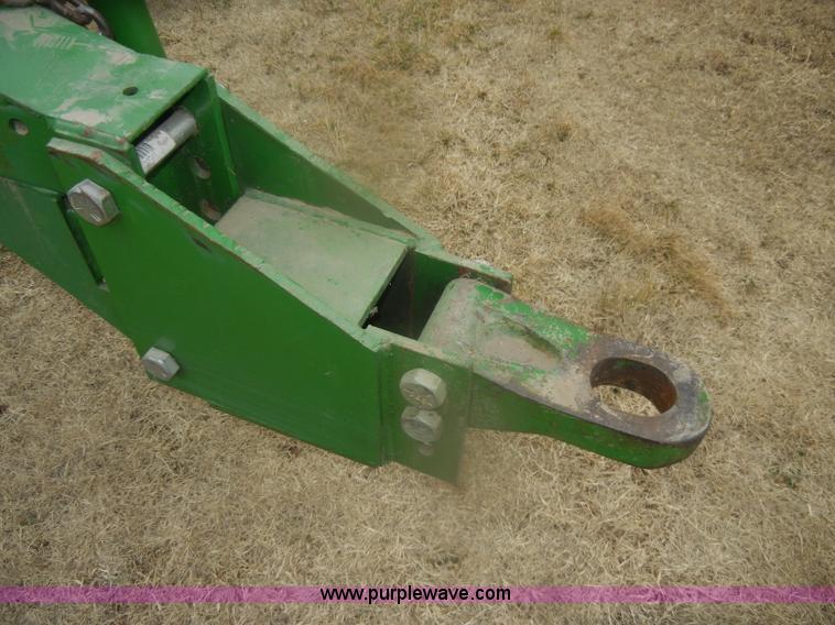 image for item D4562 John Deere 250 tow between nurse tank