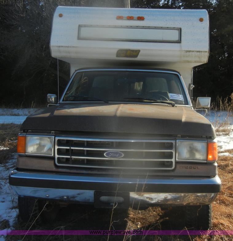 image for item D4580 1988 Ford F250 XLT Lariat SuperCab pickup truck