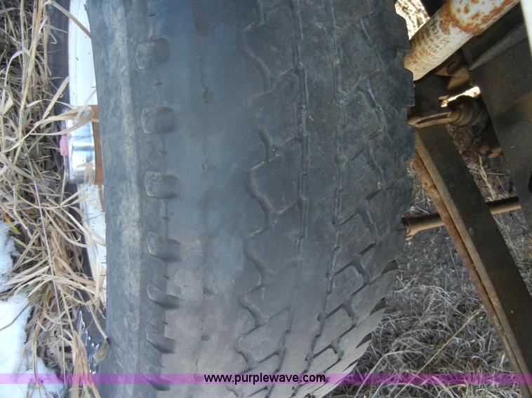 image for item D4580 1988 Ford F250 XLT Lariat SuperCab pickup truck