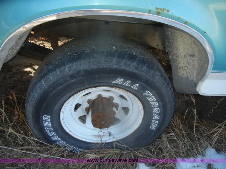 image for item D4580 1988 Ford F250 XLT Lariat SuperCab pickup truck