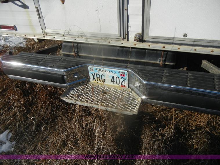 image for item D4580 1988 Ford F250 XLT Lariat SuperCab pickup truck