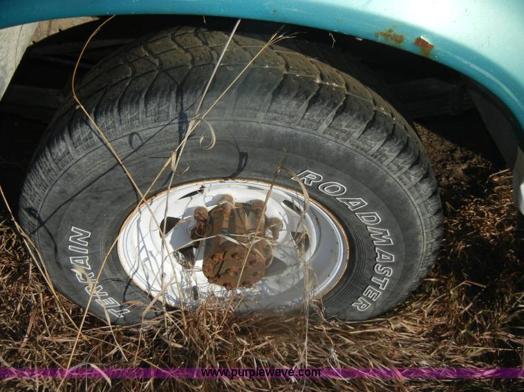 image for item D4580 1988 Ford F250 XLT Lariat SuperCab pickup truck