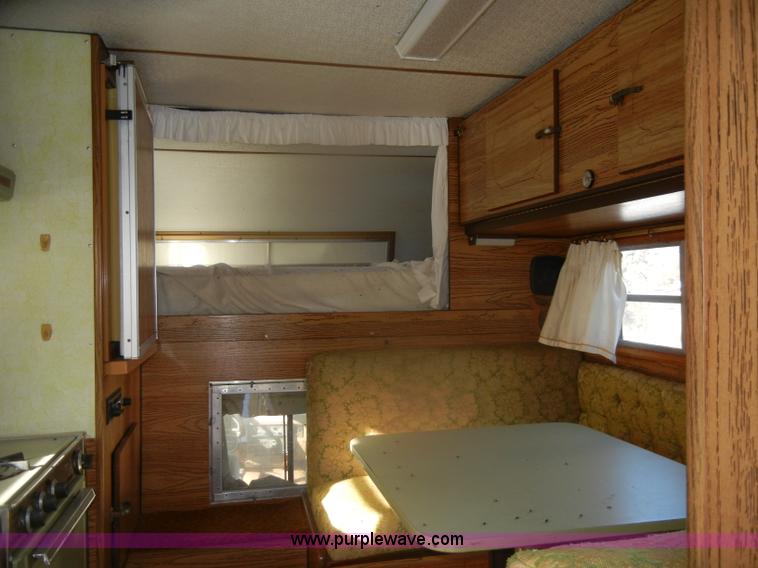 image for item D4580 1988 Ford F250 XLT Lariat SuperCab pickup truck