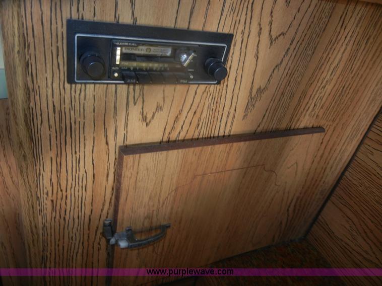 image for item D4580 1988 Ford F250 XLT Lariat SuperCab pickup truck