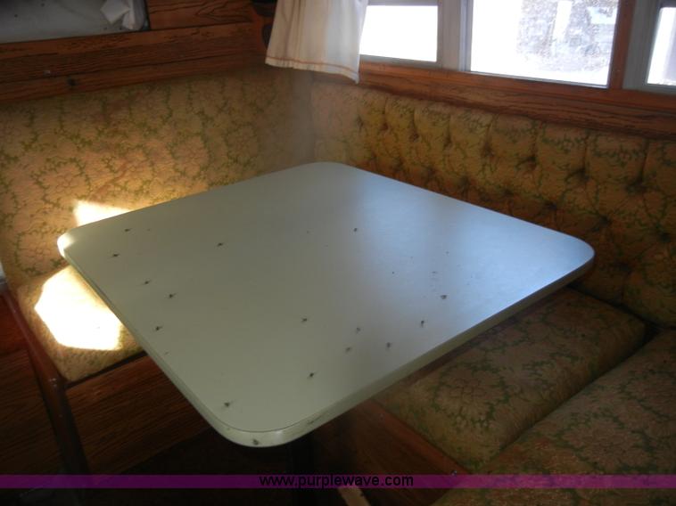 image for item D4580 1988 Ford F250 XLT Lariat SuperCab pickup truck