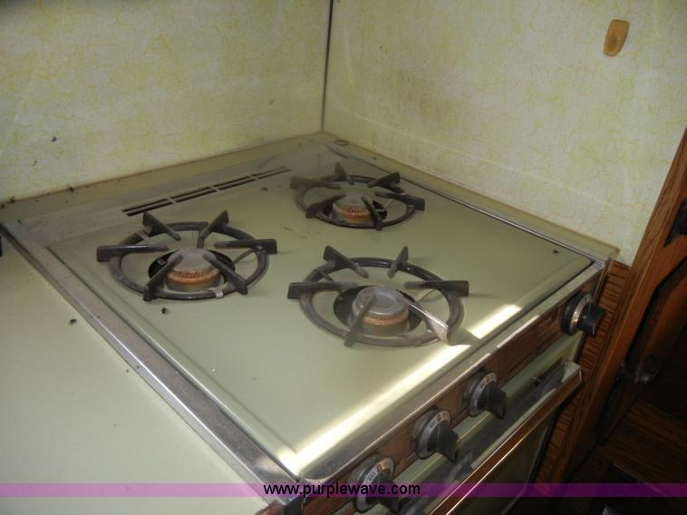 image for item D4580 1988 Ford F250 XLT Lariat SuperCab pickup truck