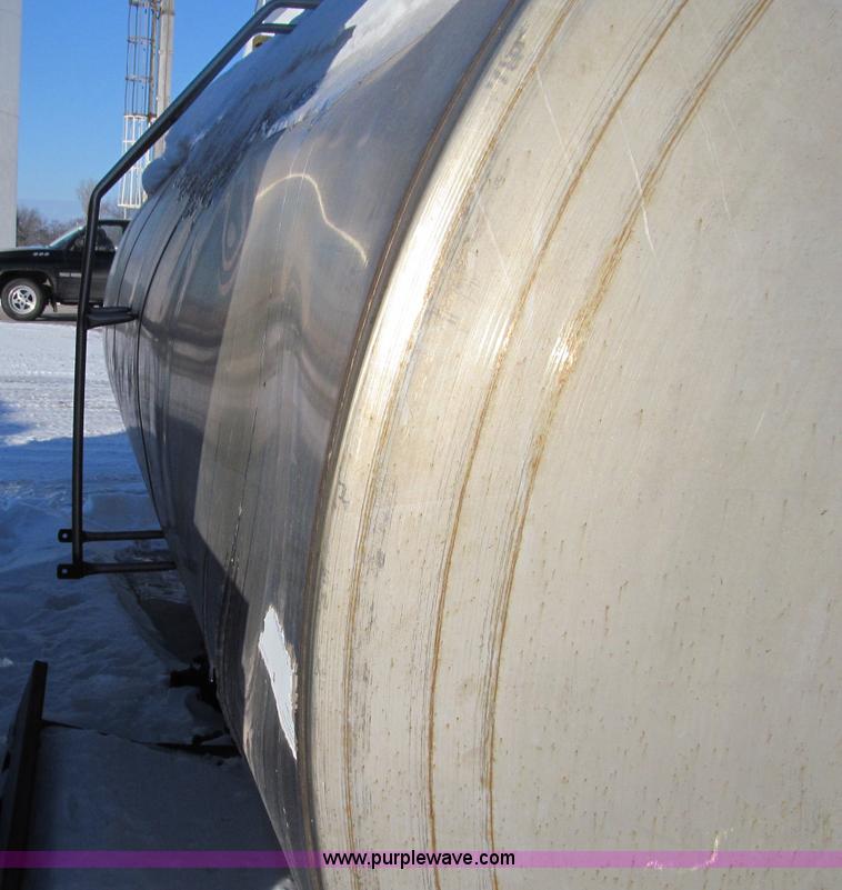 image for item D7048 Approximately 3,200 gallon stainless steel tank