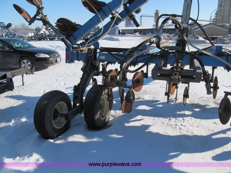 image for item D7055 DMI 3300 Nutri-Placer anhydrous ammonia applicator